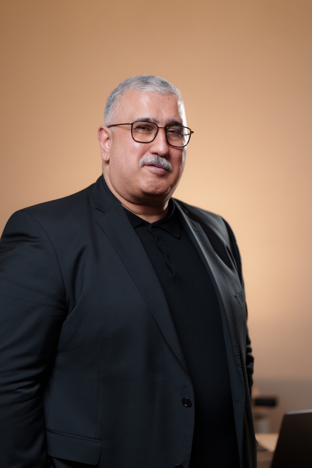 Elshan Musayev — Strategic Consultant & AI Advisor